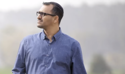 אודי דמארי בסינגל חדש: "דייג על החוף"