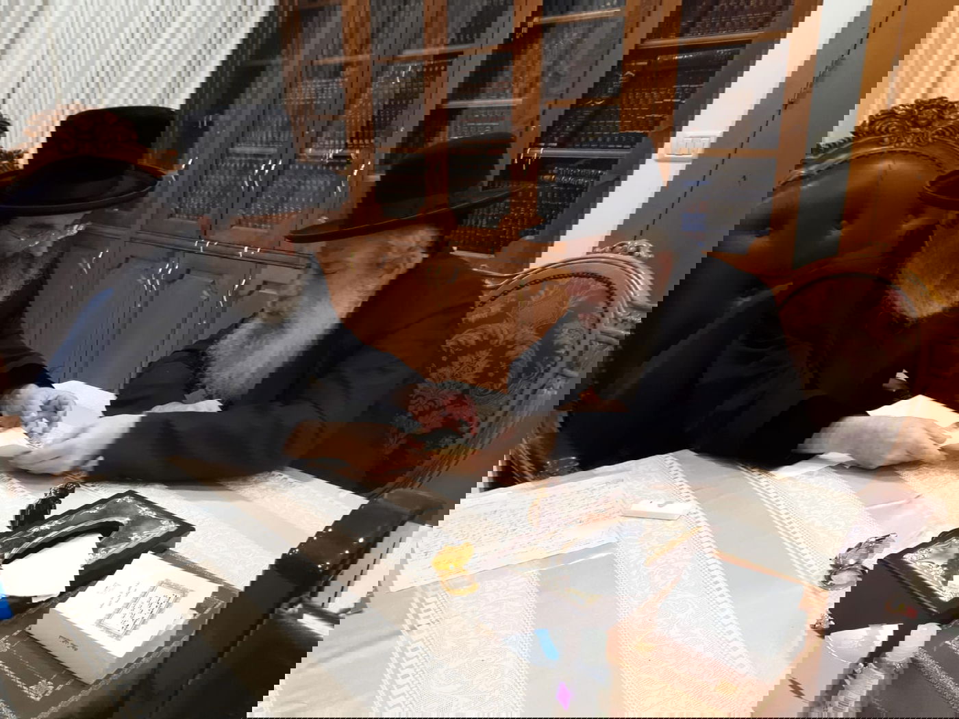 חנוך זייברט ביקר אצל אדמו"רי בני ברק. צפו