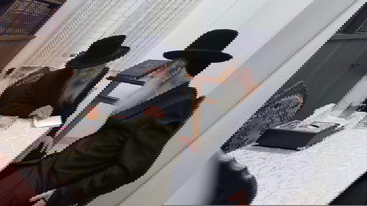 חנוך זייברט ביקר אצל אדמו"רי בני ברק. צפו