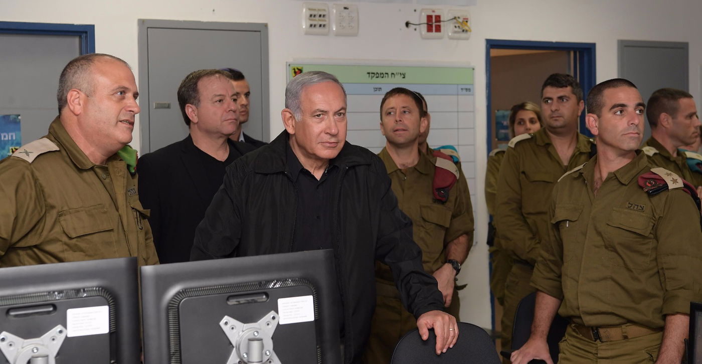 נתניהו בגבול רצועת עזה: "נפסיק את ההתקפות"