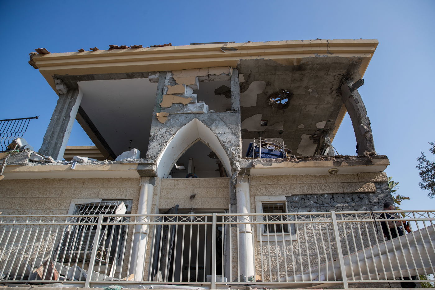 תיעוד: זירת ההרס בבית המגורים בבאר שבע