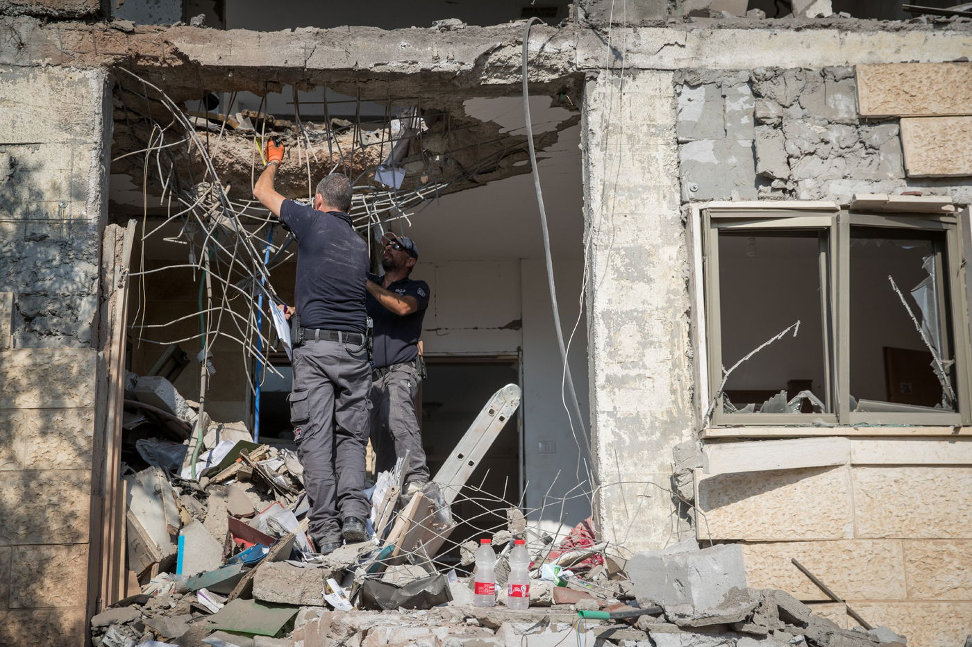 תיעוד: זירת ההרס בבית המגורים בבאר שבע