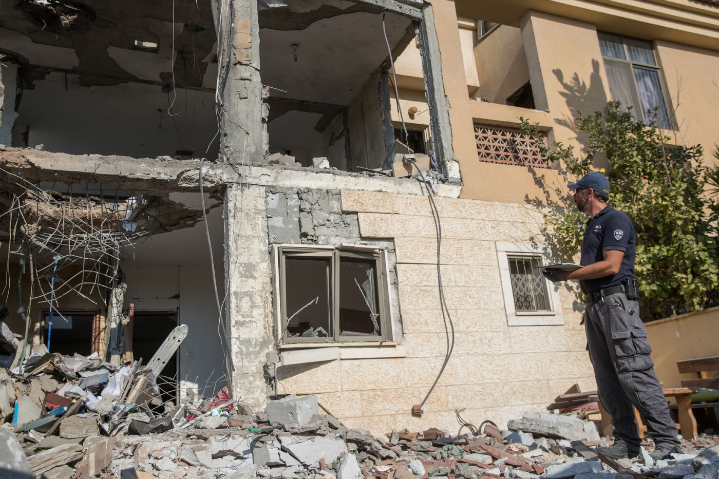 תיעוד: זירת ההרס בבית המגורים בבאר שבע