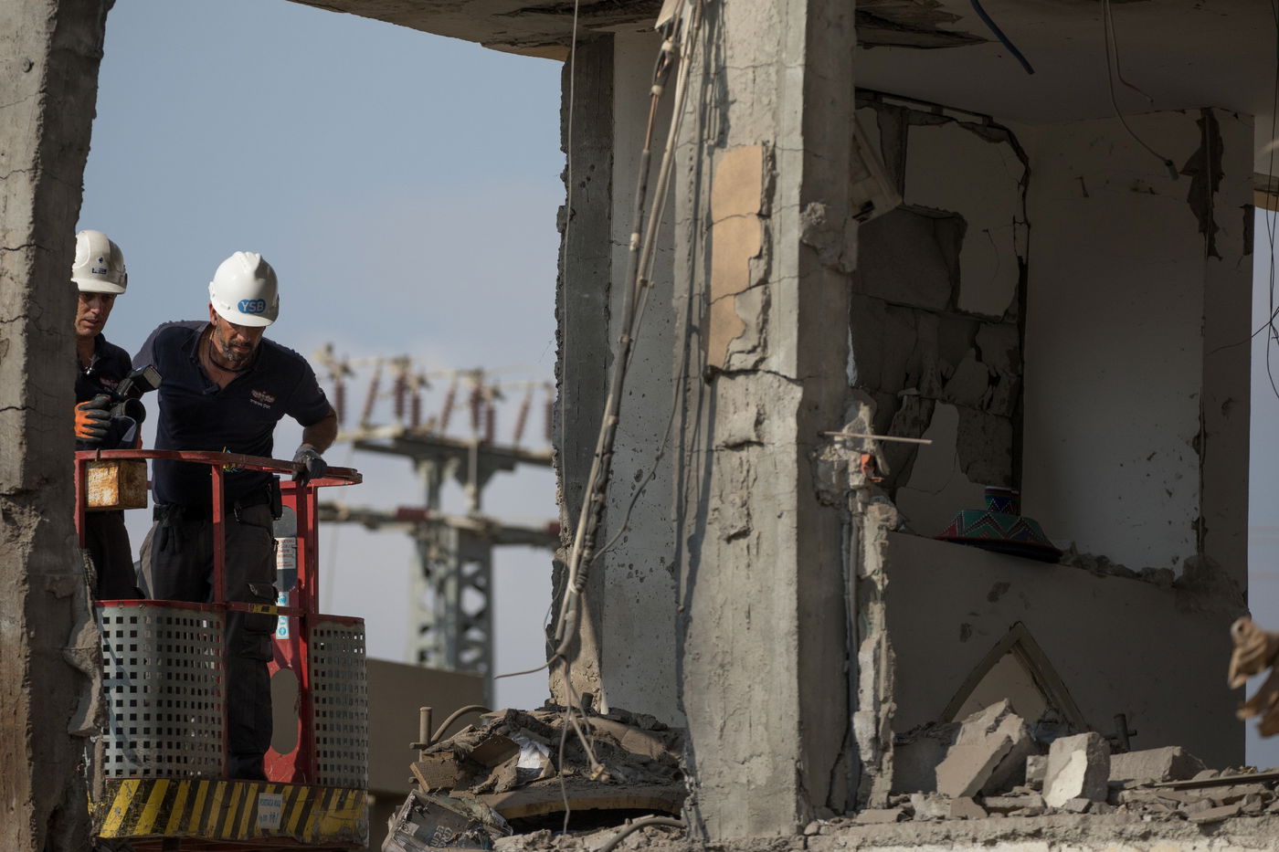 תיעוד: זירת ההרס בבית המגורים בבאר שבע