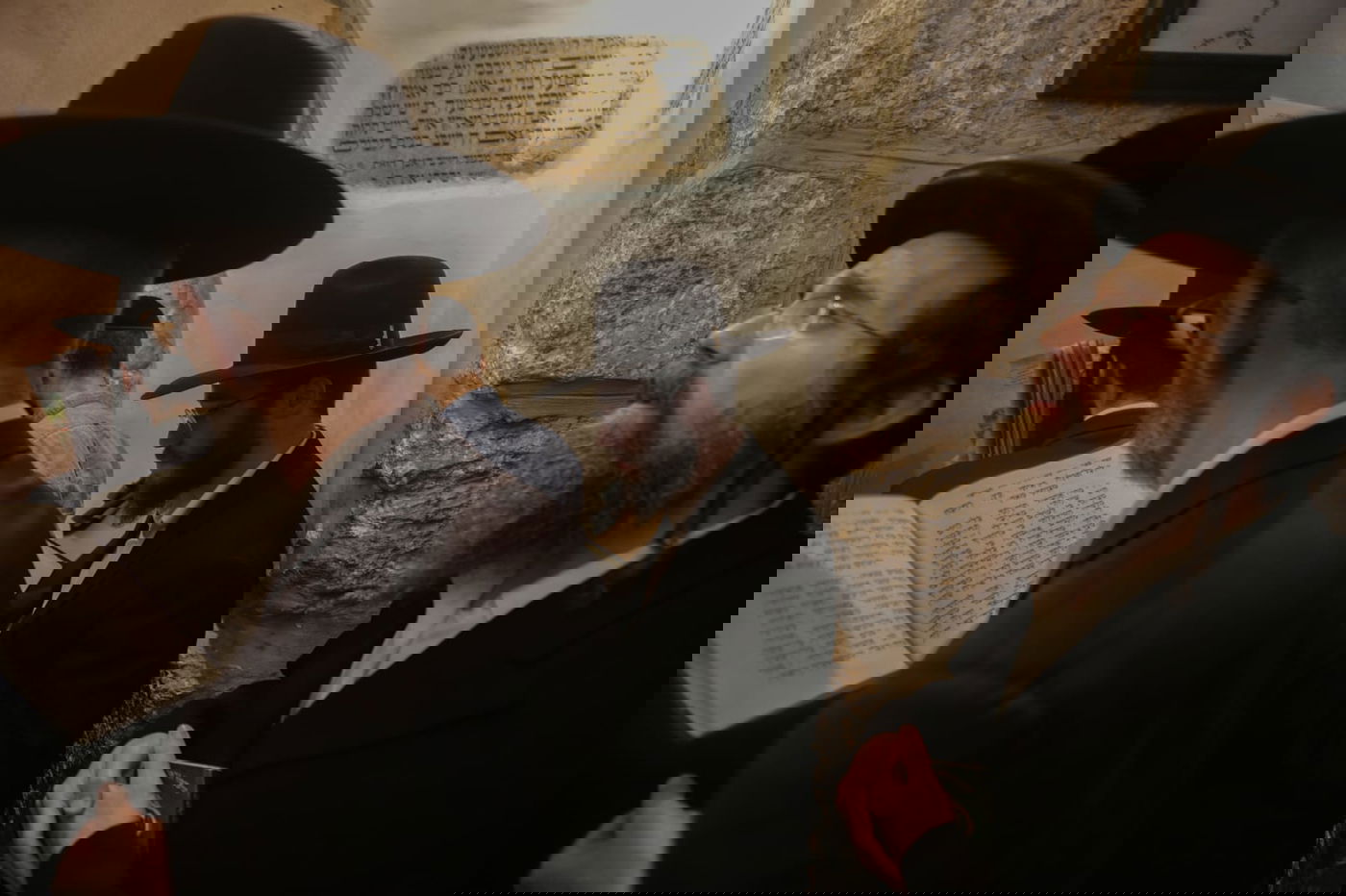 אלפים הגיעו החל מאמש לקבר רחל  • גלריה