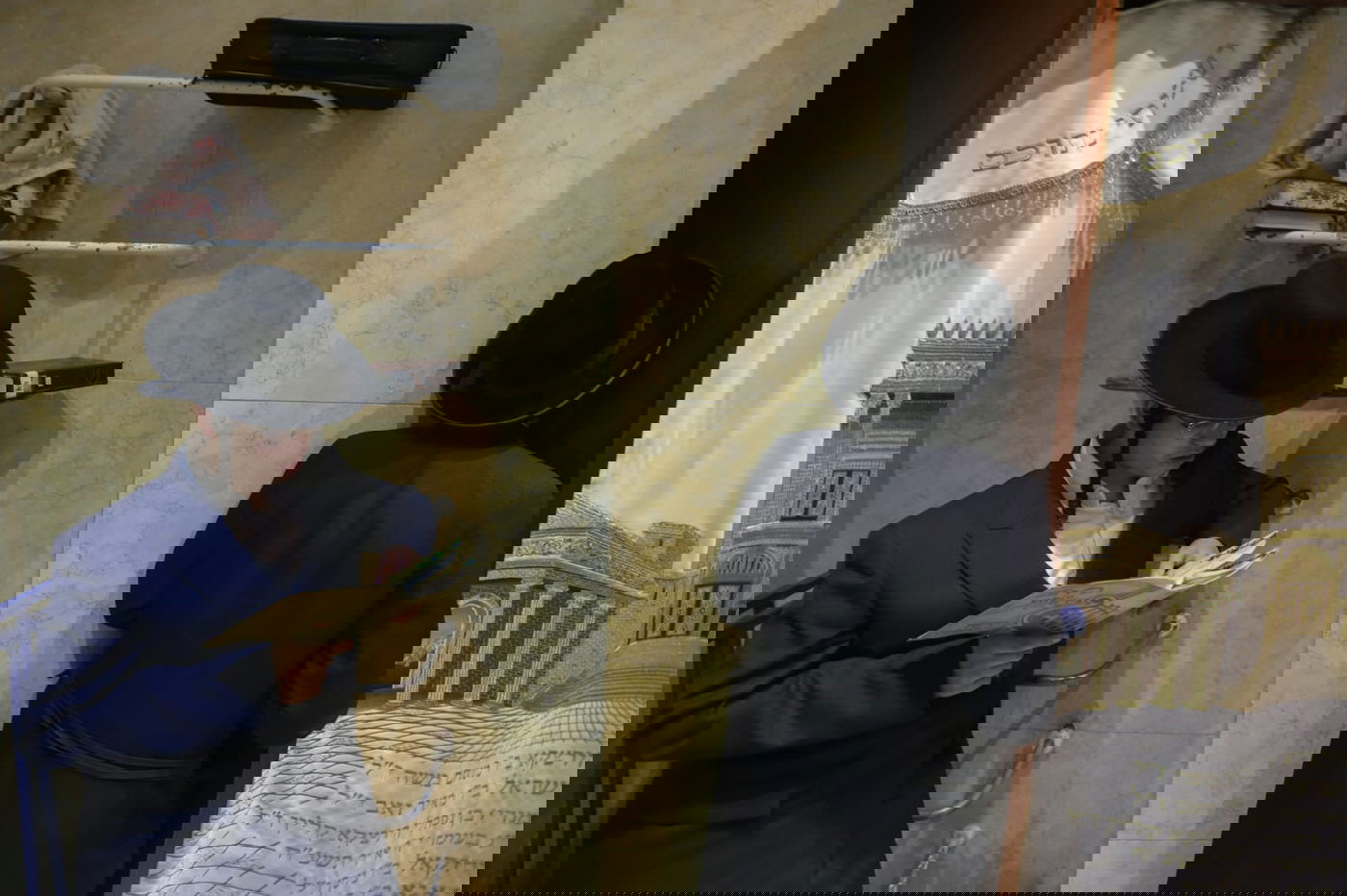 אלפים הגיעו החל מאמש לקבר רחל  • גלריה