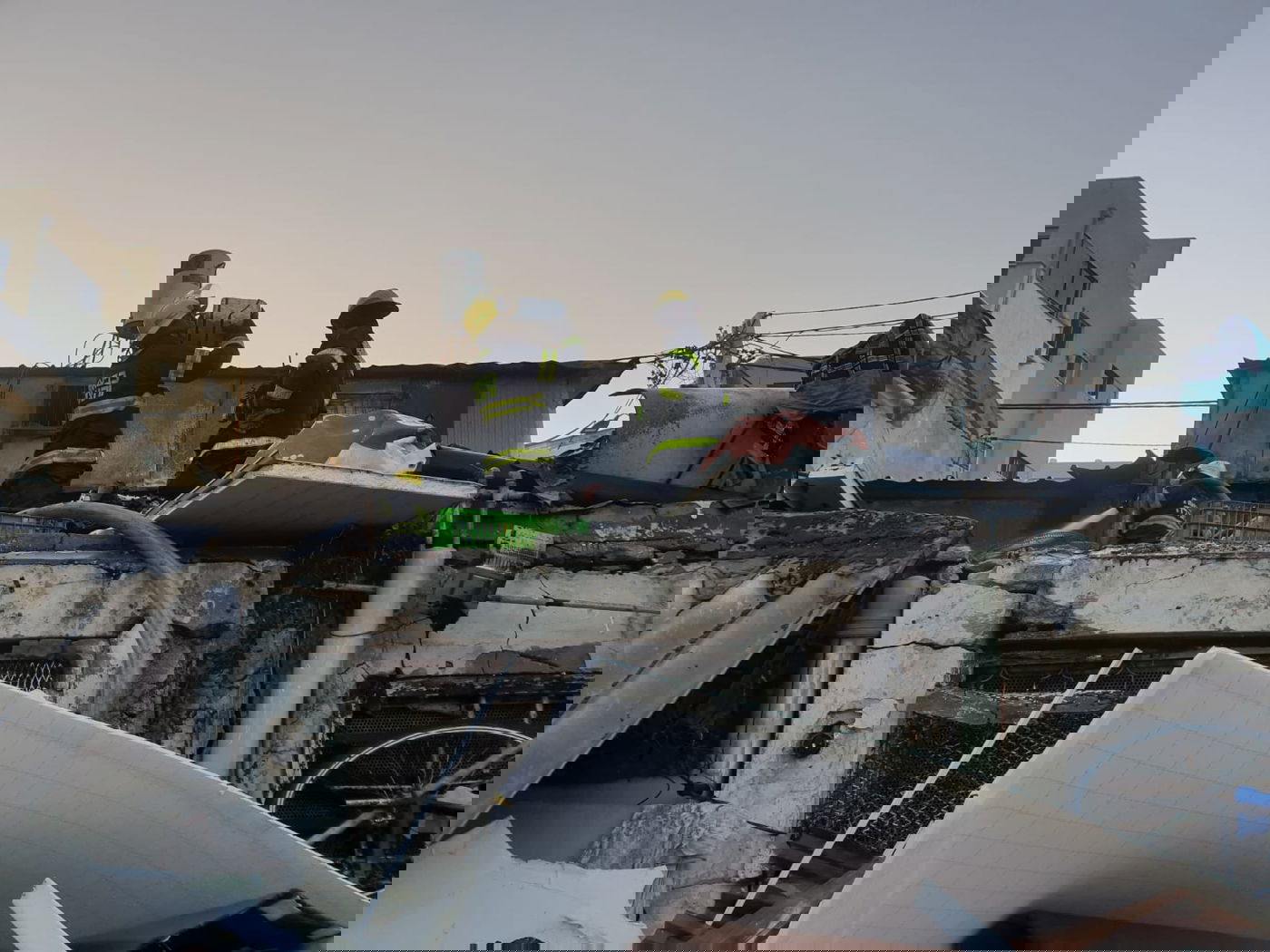 אישה נהרגה בשריפה בשוק הכרמל בת"א