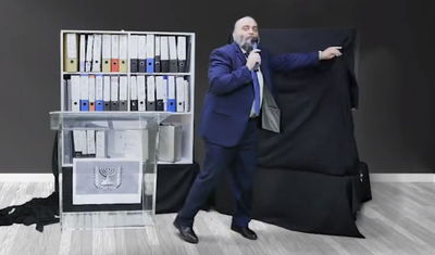 תיעוד בלעדי: אריה דרעי חושף את ה'גרעין'