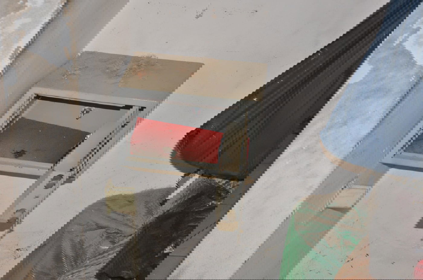 אחת הכספות שנפרצו