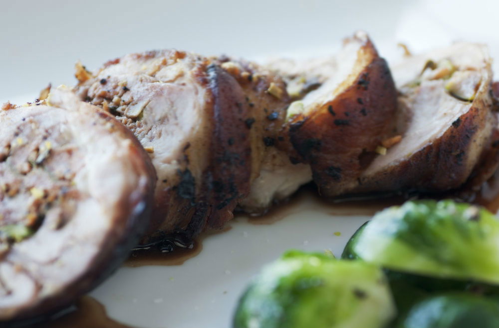 פרגיות במילוי בשר ברוטב יין ושזיפים