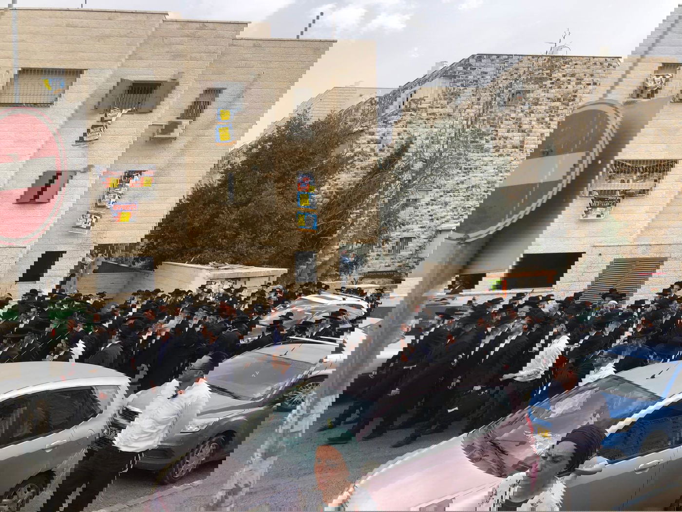 תיעוד: הלווית הגאון רבי לוי יצחק הלפרין זצ"ל