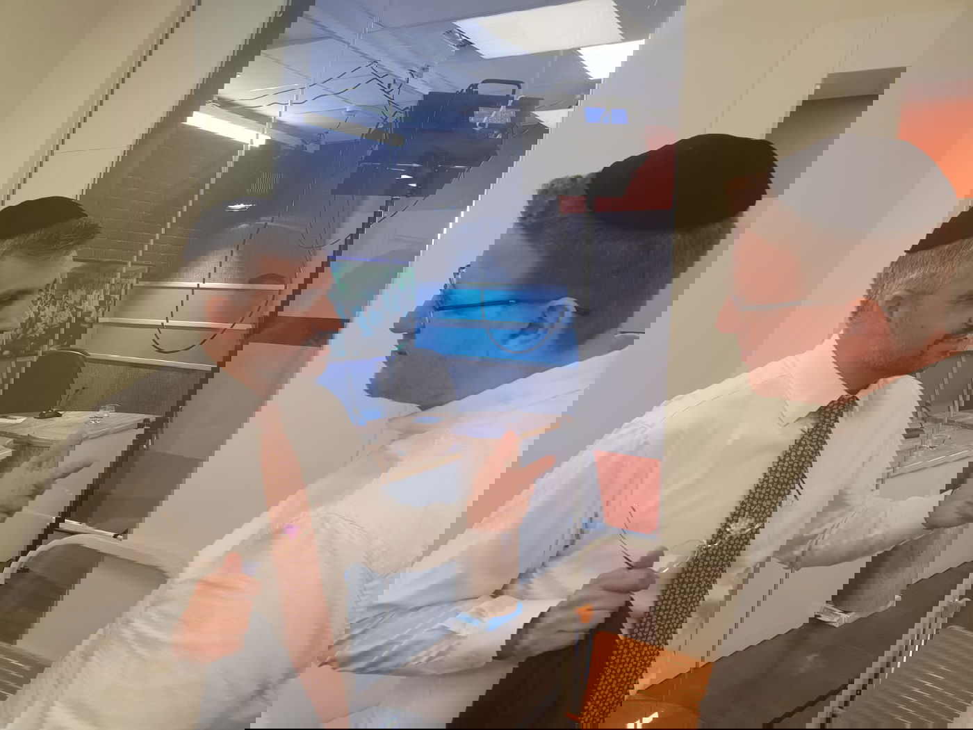 באדיבות המצלם