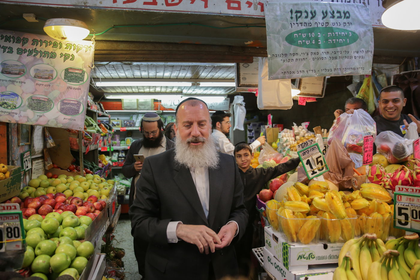 כשיוסי דייטש ואריה קינג הסתובבו ב'מחנה יהודה'