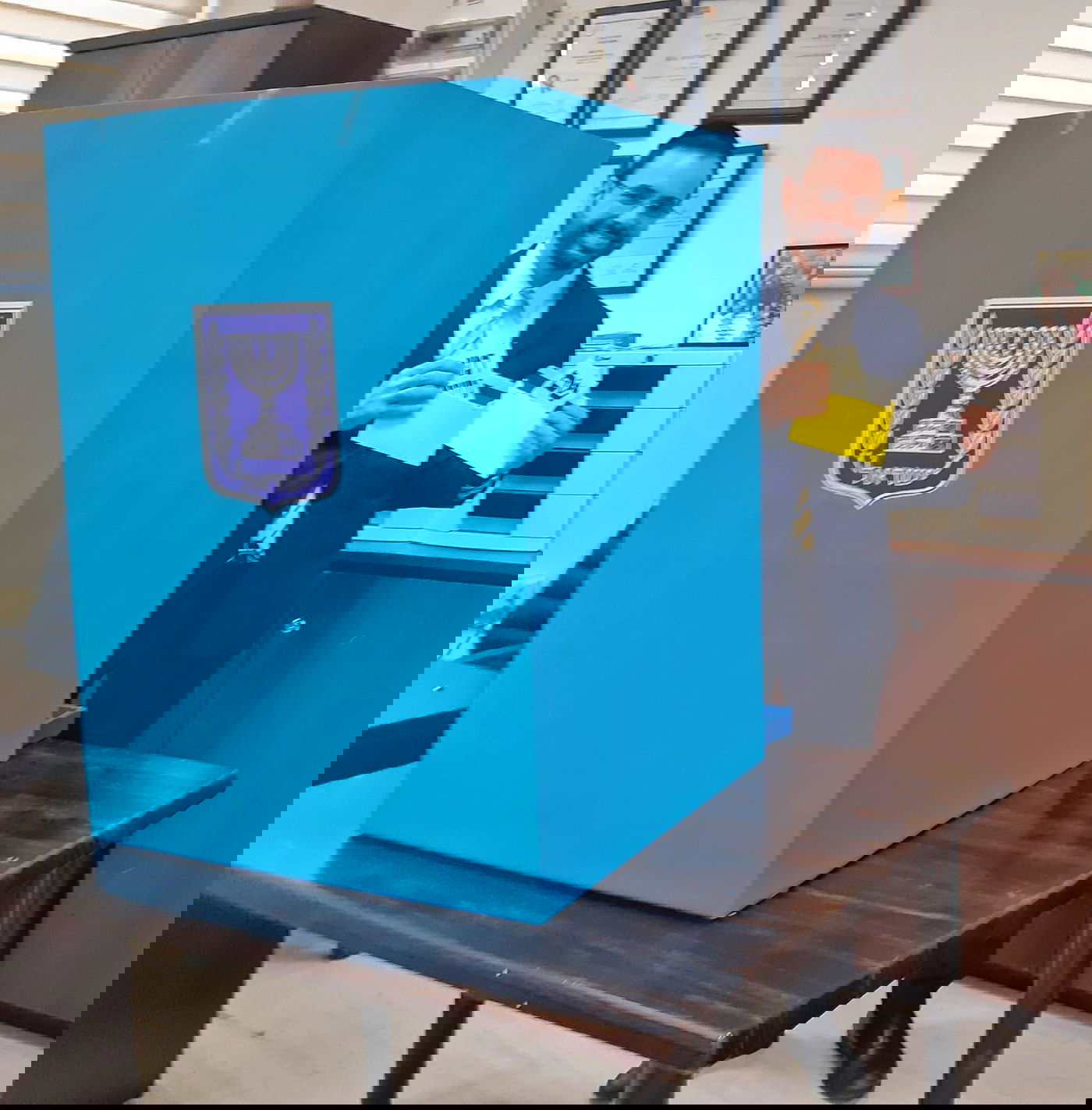 סגן ראש העיר פ"ת אריאל בוסו