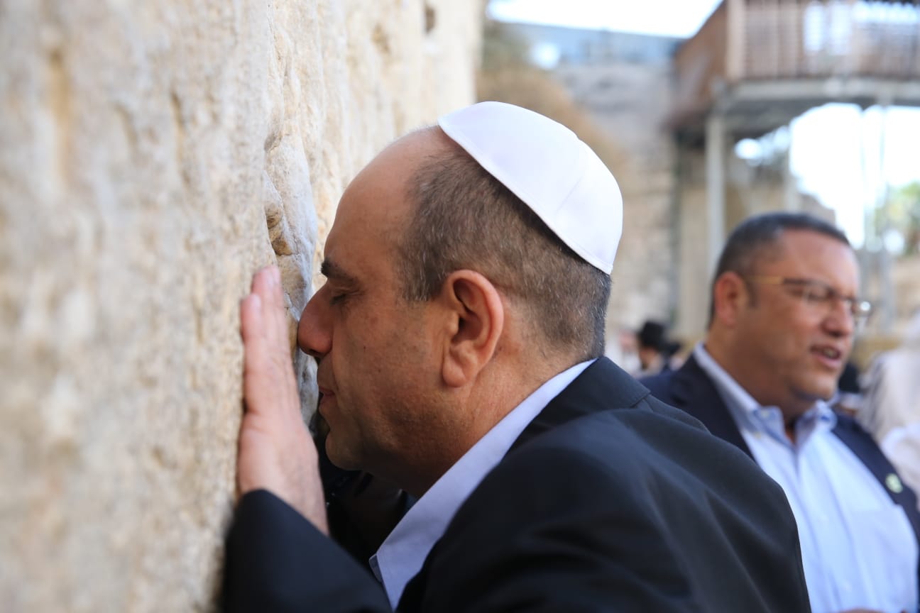 הקרב בירושלים: אלקין וליאון התפללו בכותל