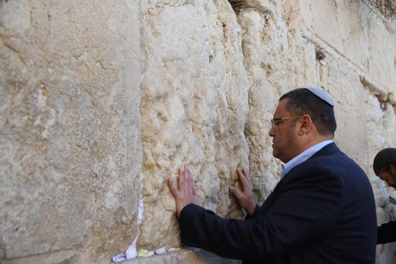 הקרב בירושלים: אלקין וליאון התפללו בכותל