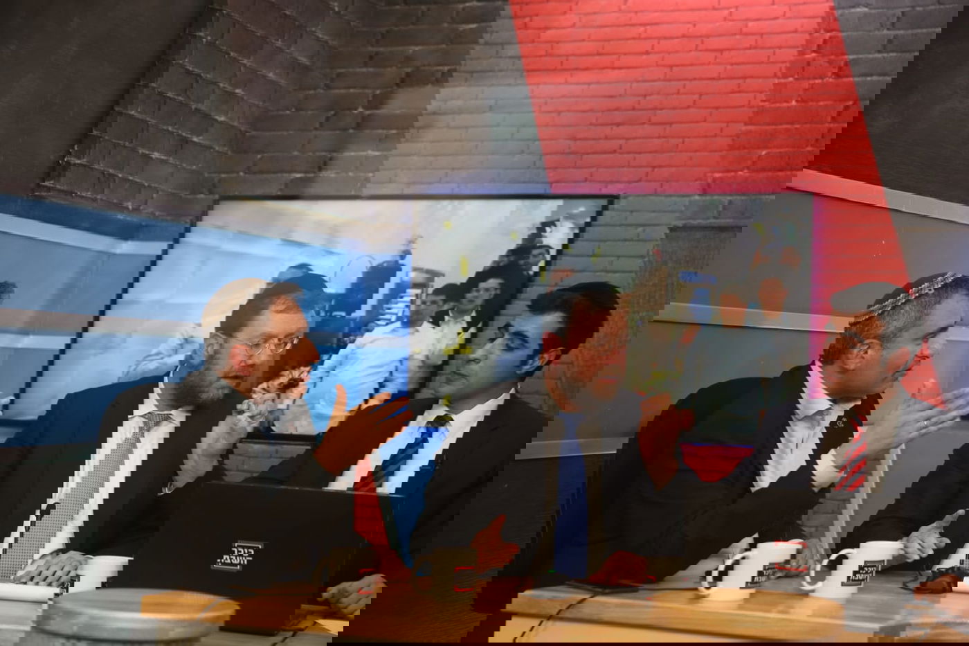 משדר הבחירות ב'אולפן כיכר' • צפו בגלריה