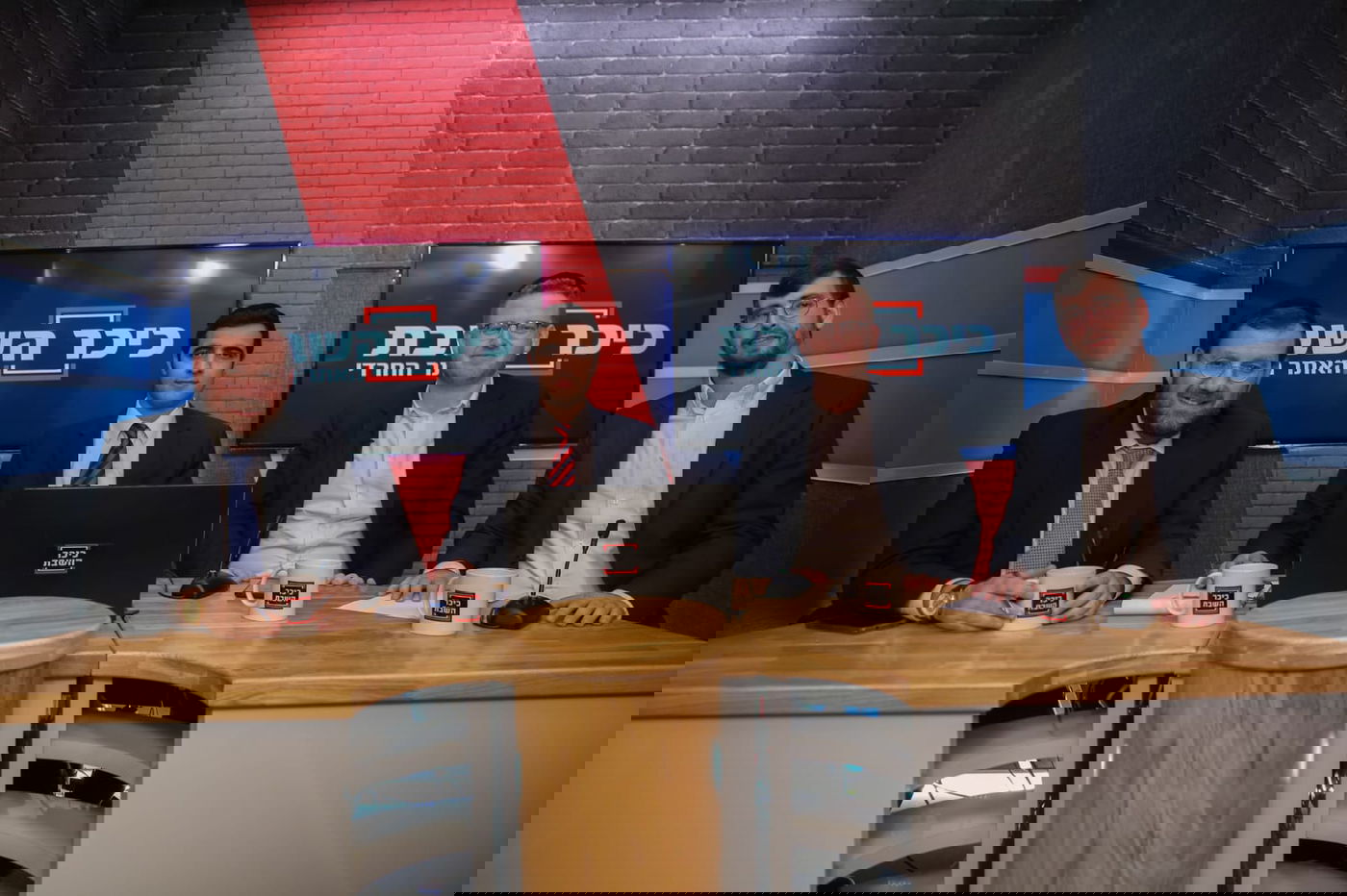 משדר הבחירות ב'אולפן כיכר' • צפו בגלריה