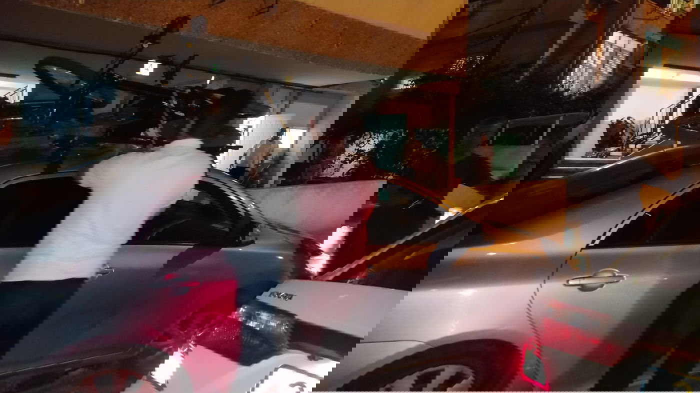 כוחות פשטו על מחסן  הגנבים; שניים נעצרו