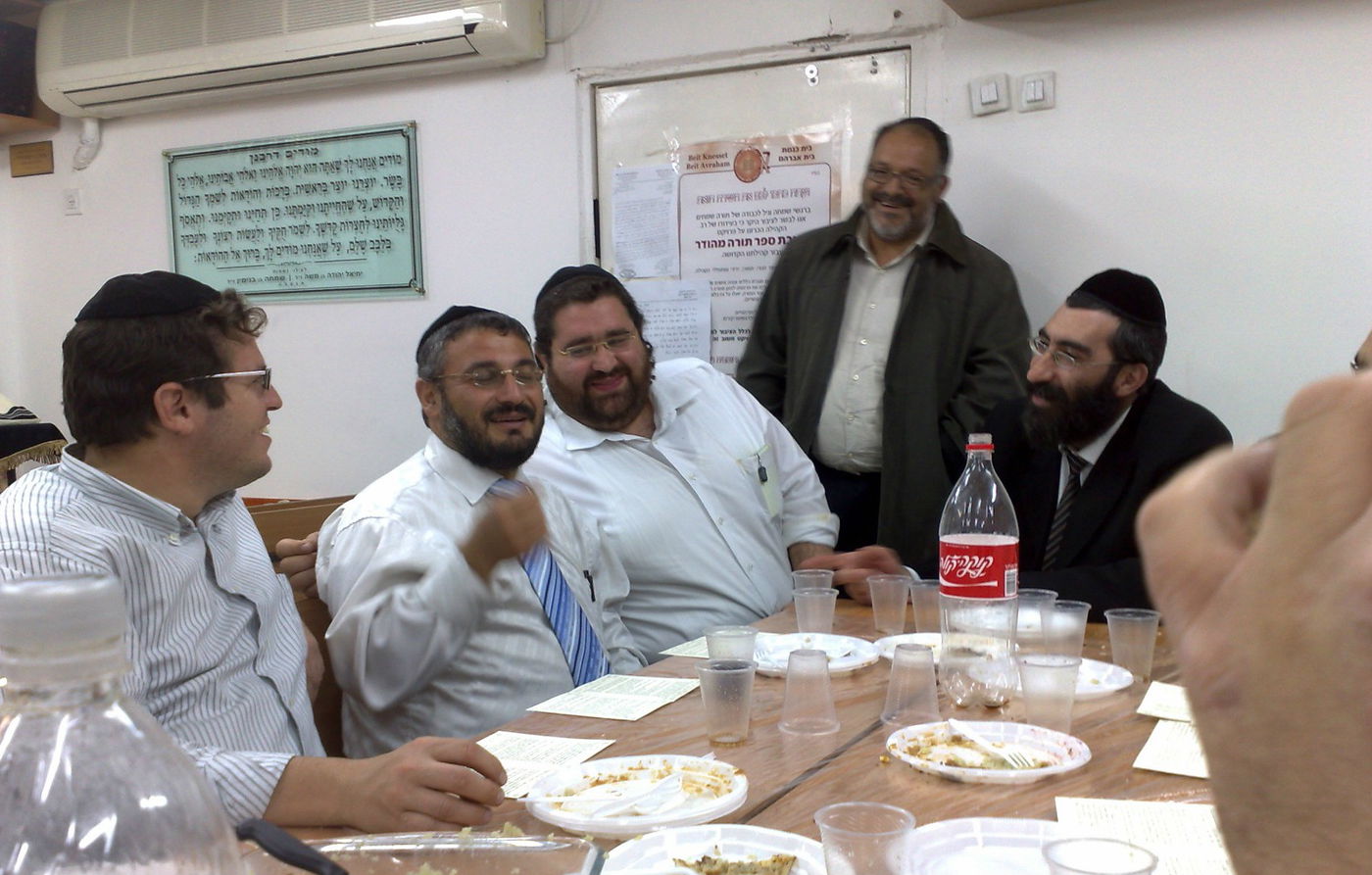 כותב השורת ומשה אבוטבול ימים לפני בחירות 2008