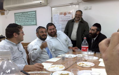 כותב השורת ומשה אבוטבול ימים לפני בחירות 2008