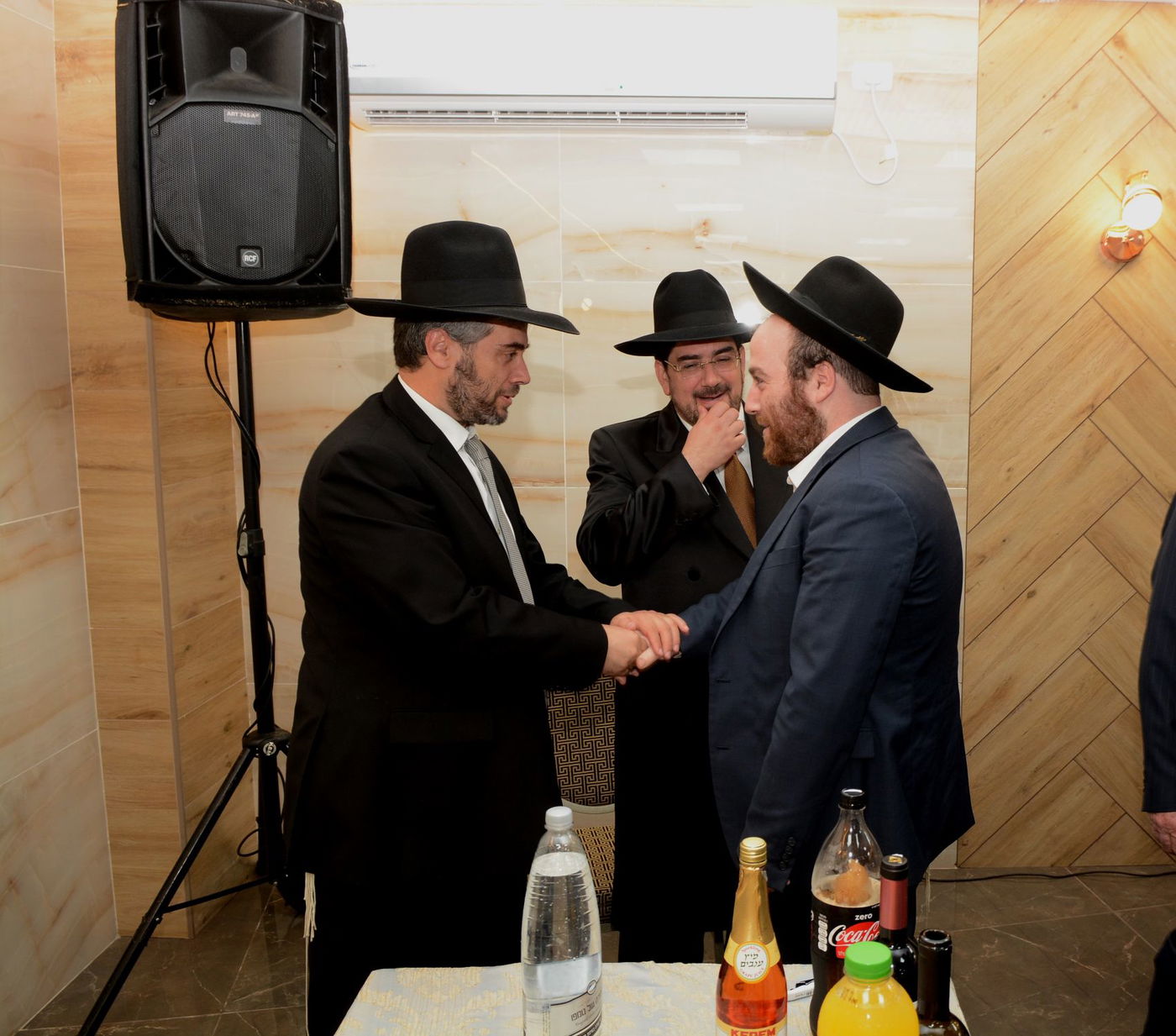 אירוסי בנו של ישראל קלרמן. צפו בגלריה