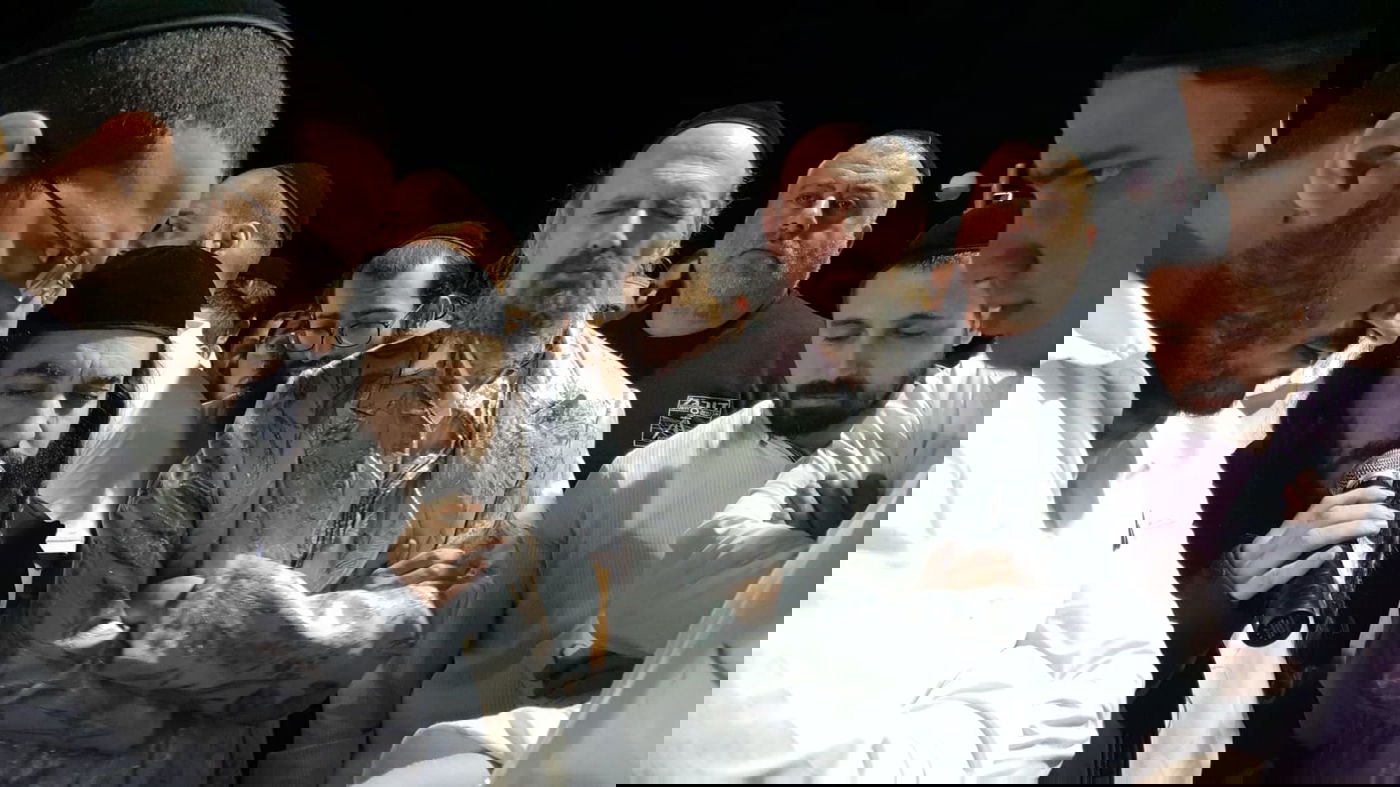 תיעוד דומע: הלווית בעל החווה מטבריה