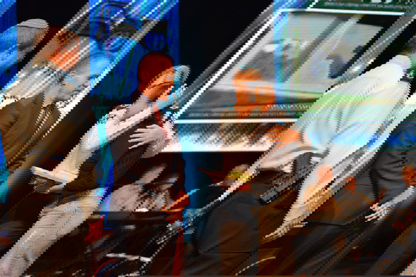 עיטורים וצל"שים ל-54 שוטרים ואזרחים על 21 אירועים