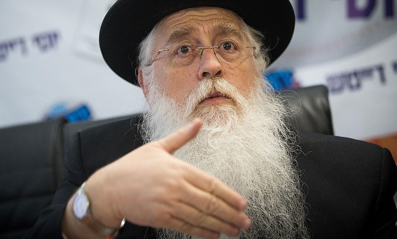 סגן השר מאיר פרוש