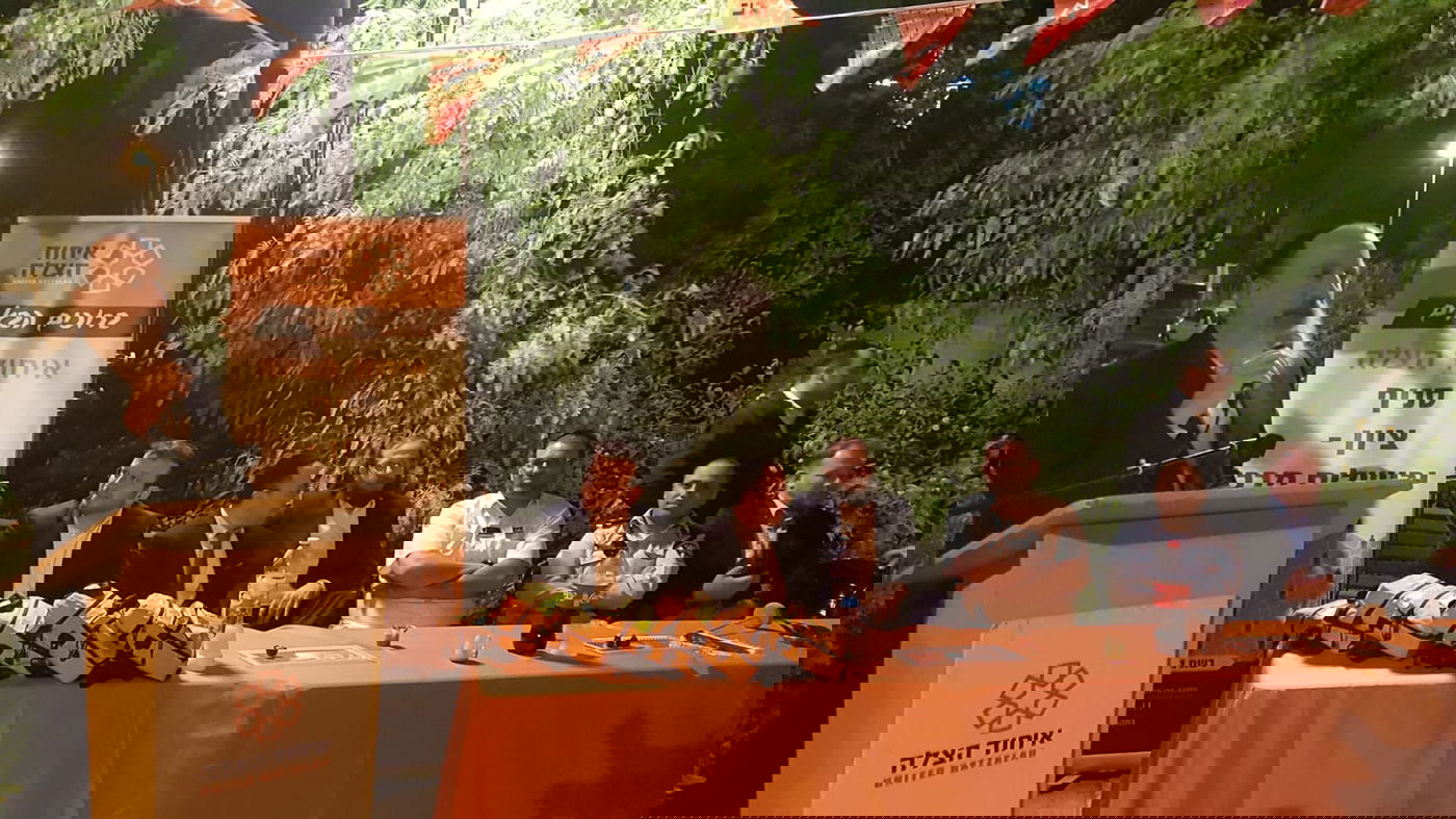 הרב יוסי דייטש בדברי ברכה