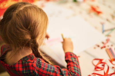 איך עיצוב חדר הילדים משפיע על הכנת שיעורי בית