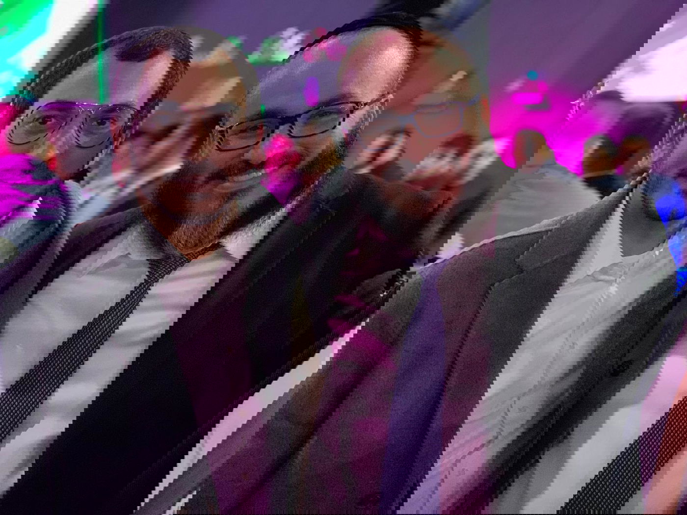 היחצ"ן אסף משיח התחתן, הזמרים התייצבו