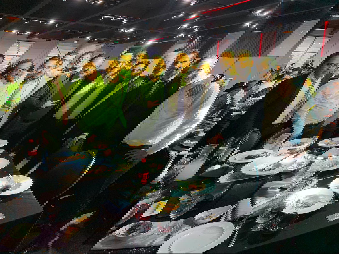 היחצ"ן אסף משיח התחתן, הזמרים התייצבו