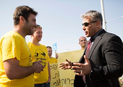 ברקוביץ, לצד יאיר לפיד. ארכיון