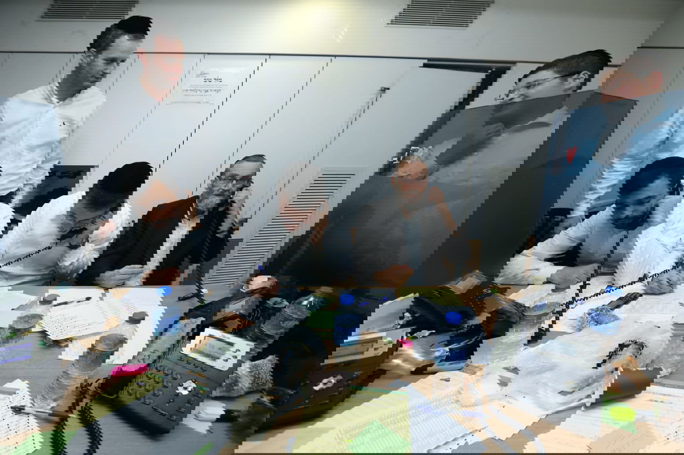 הבחירות לרשויות המקומיות - הסיבוב השני: 32% הצבעה