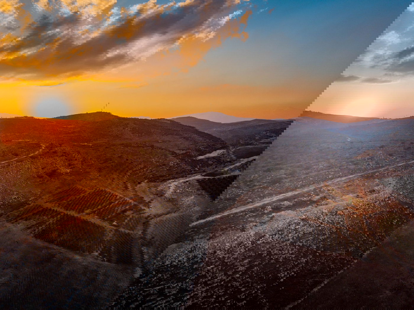 שקיעה מרהיבה במיוחד בעמק שילה • צפו