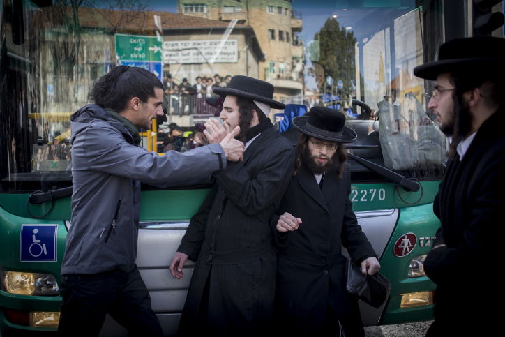 אילוסטרציה, ארכיון