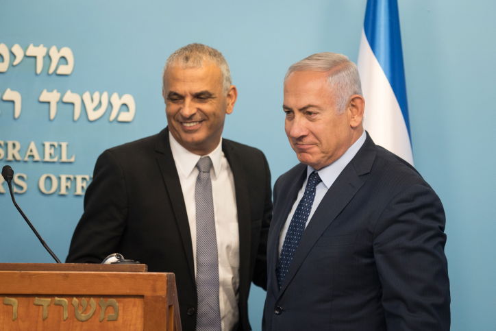 נתניהו וכחלוםן. ארכיון