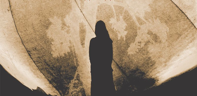 תמונה, מתוך עטיפת האלבום מ'מדבר מתנה'