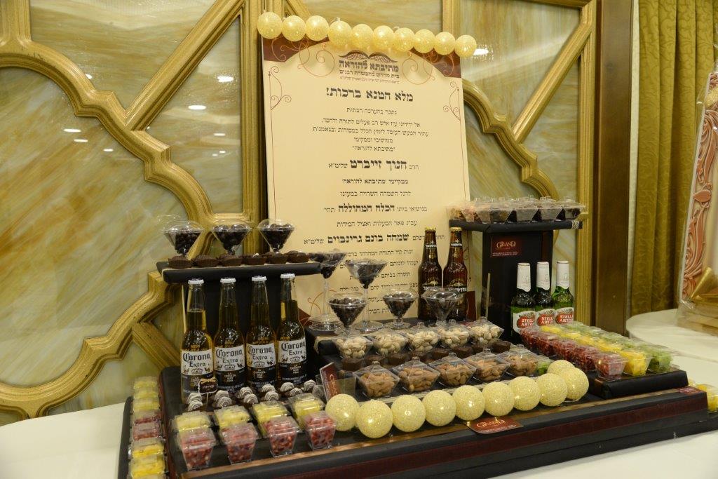 פרידה מחנוך זייברט בשבע ברכות • גלריה