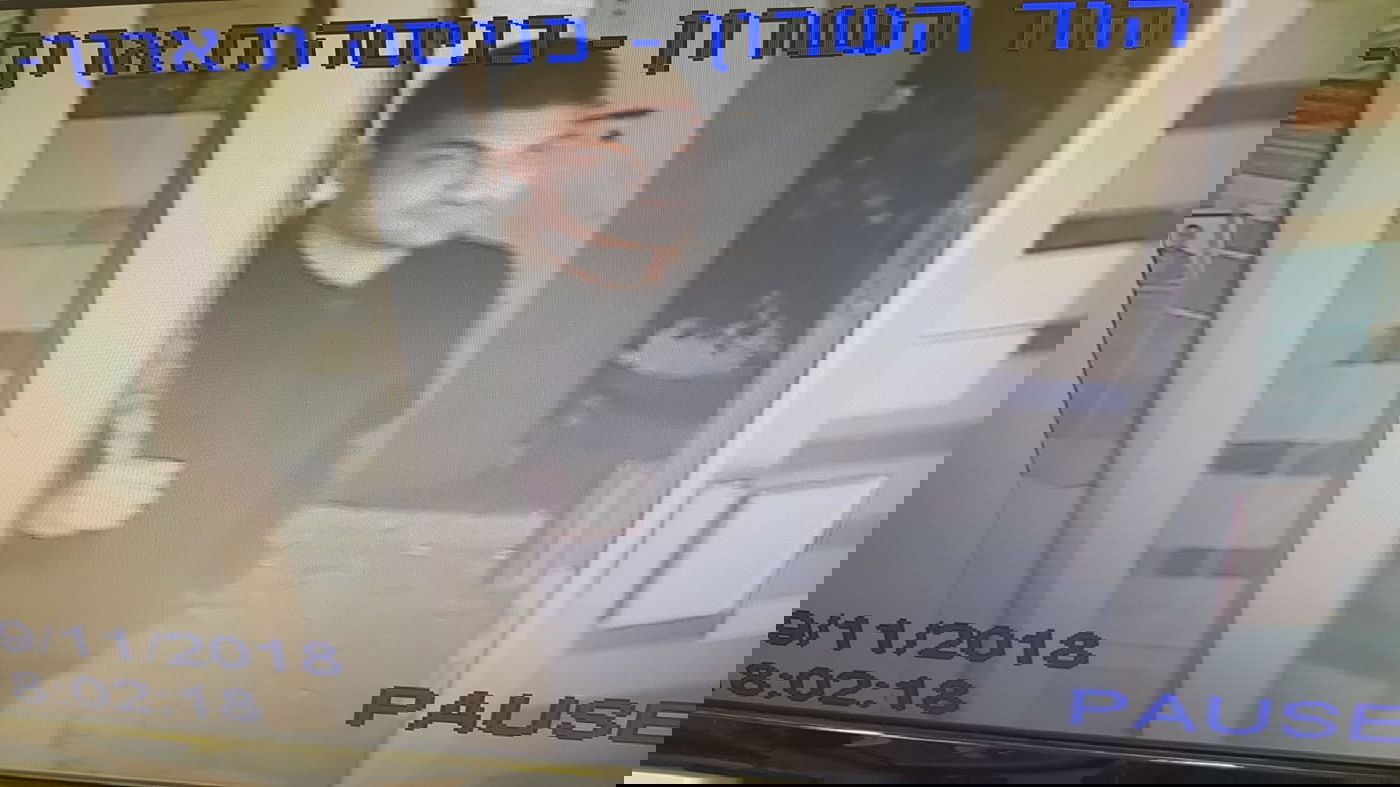 מזהים את שודד הבנק? פנו למשטרה וסייעו