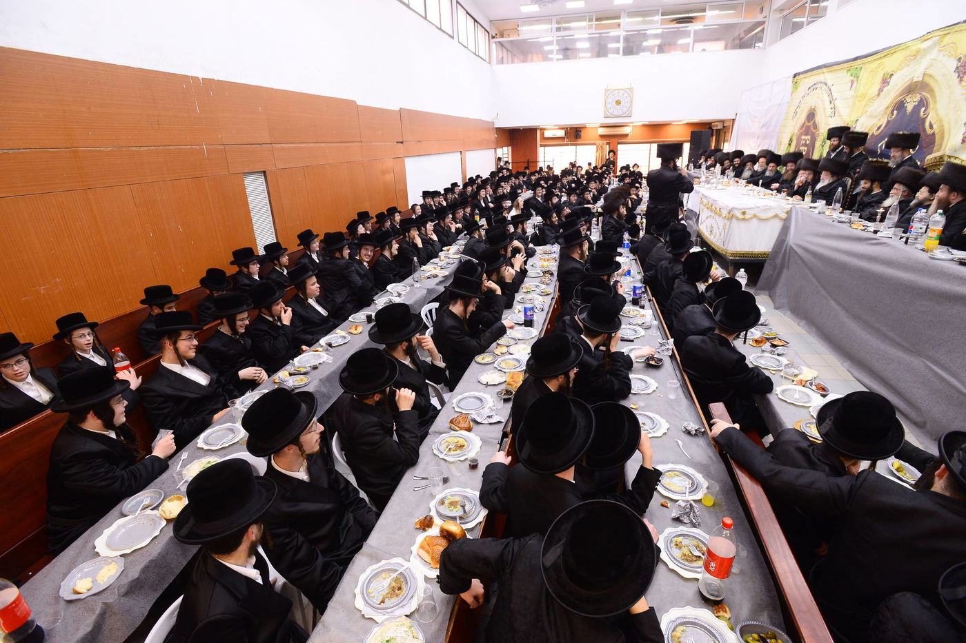 שמחות ה'שבע ברכות' לבן הזקונים בנדבורנה