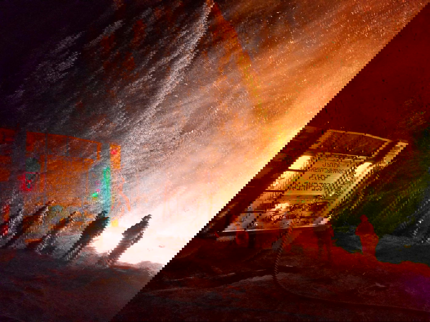 הושגה שליטה על להבות הענק בקליפורניה