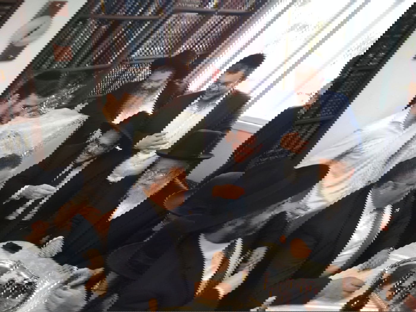 בית הרב אלישיב חגג עם ליאון: "כוח התורה ניצח את כוח הטומאה"