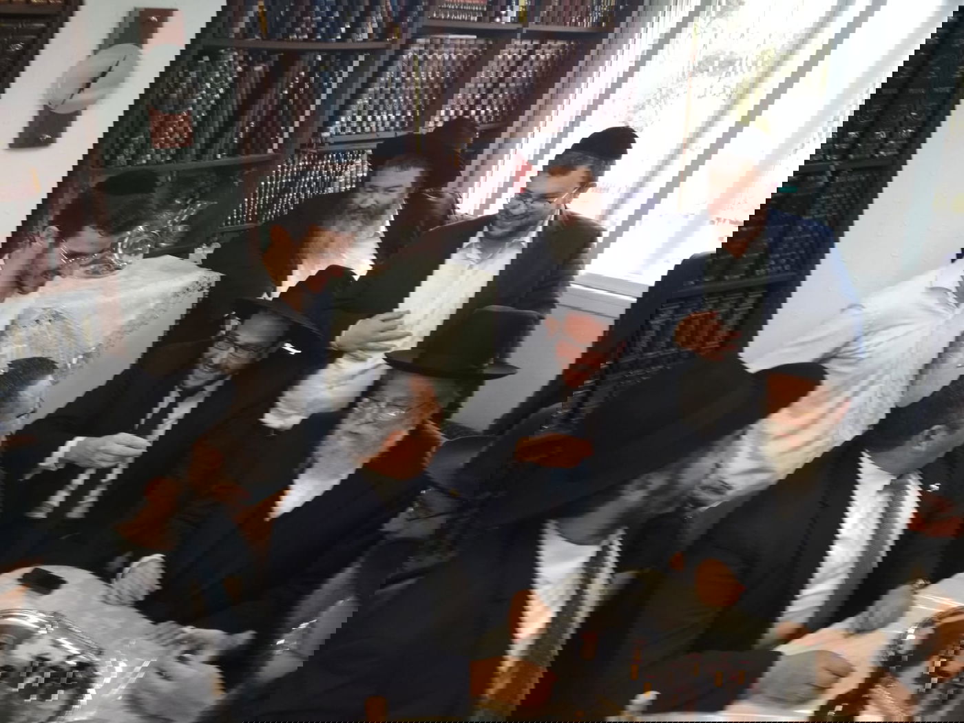 בית הרב אלישיב חגג עם ליאון: "כוח התורה ניצח את כוח הטומאה"