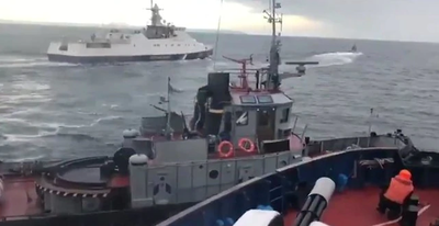 תיעוד ניגוח הספינה האוקראינית בידי הרוסים