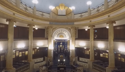 להקת מפתח סול בבית הכנסת הגדול בוינה