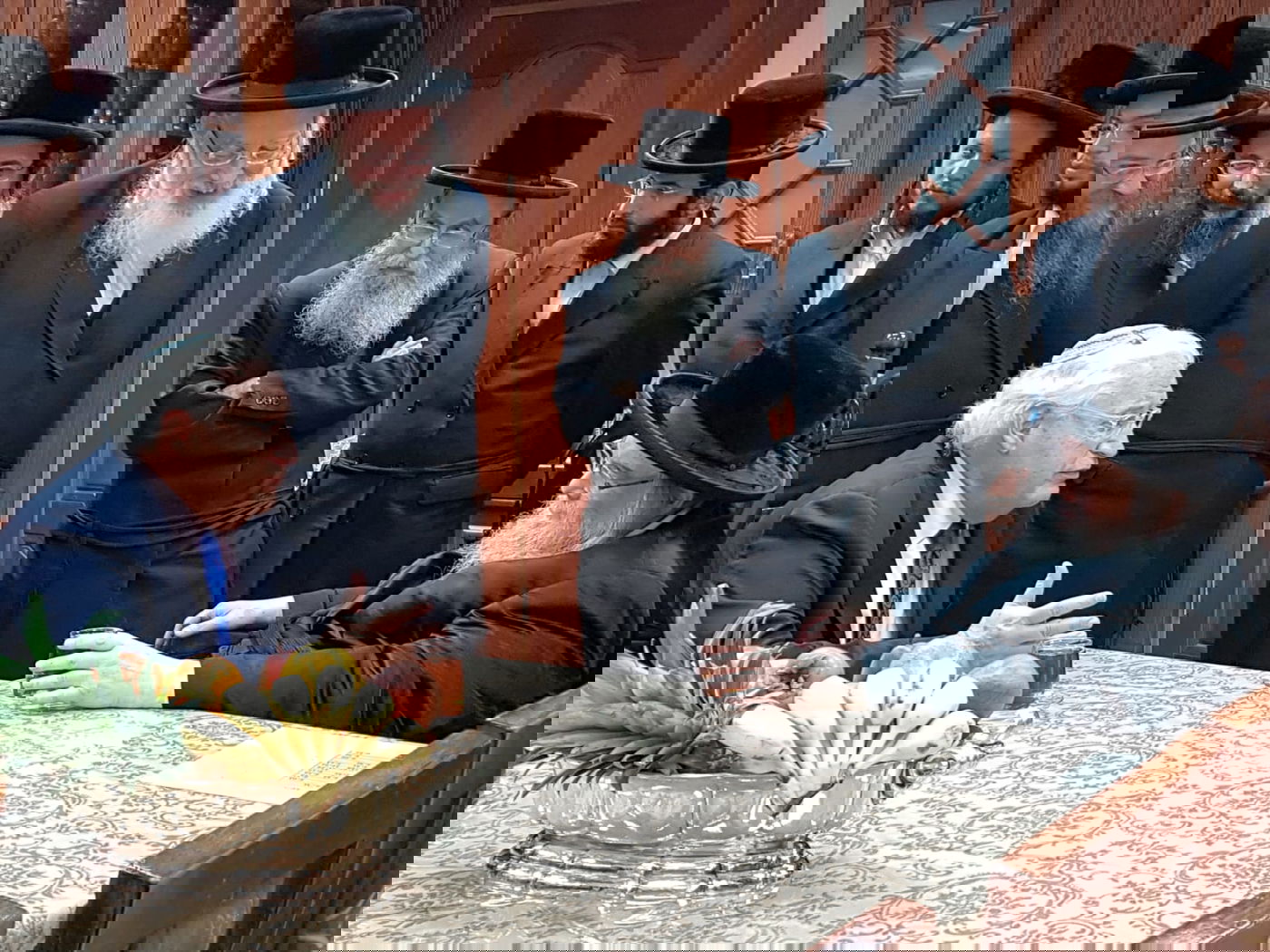 שגריר ארה"ב ביקר אצל האדמו"ר מבעלזא