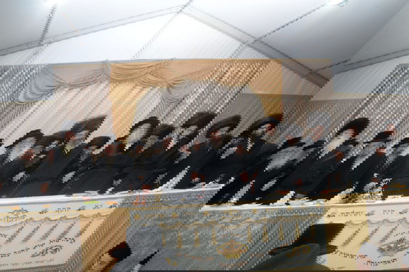 שמחת השבע ברכות לבת האדמו"ר מסאדיגורא