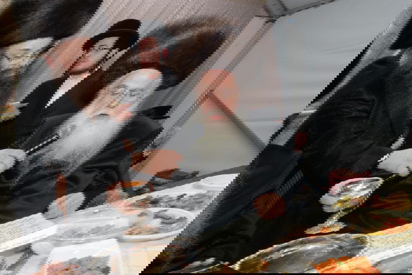 שמחת השבע ברכות לבת האדמו"ר מסאדיגורא